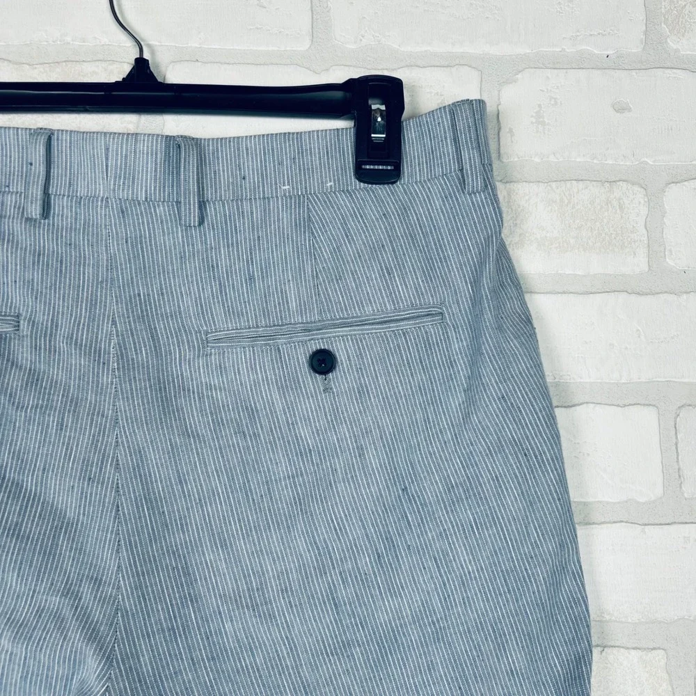 Express Mens Blue White Striped Seersucker Cuffed Shorts Size 32